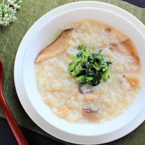 鶏肉と生姜の中華粥