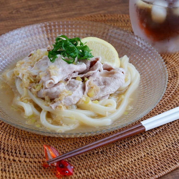 ねぎ塩冷やしうどん